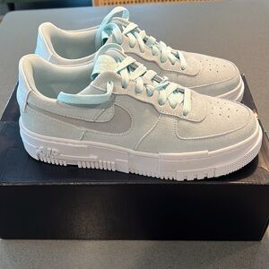 Nike Womens AF1 Pixel - Glacier Blue